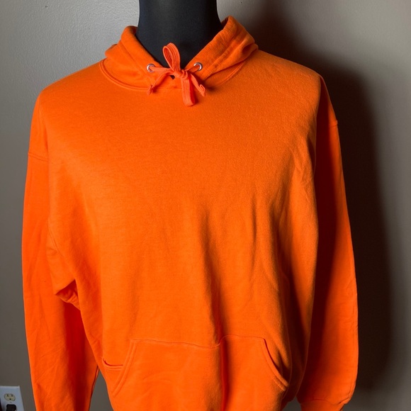 Orange Fruit of the Loom hoodie - Picture 1 of 4